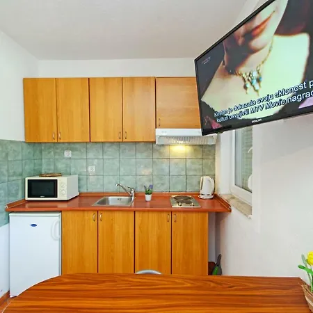 Solis Apartment